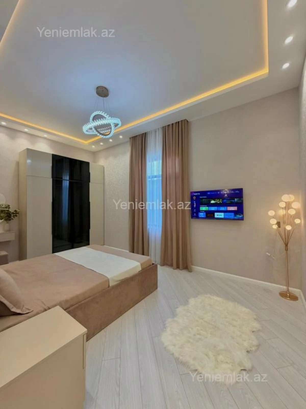 Satılır 4 otaqlı həyət evi 160 m²