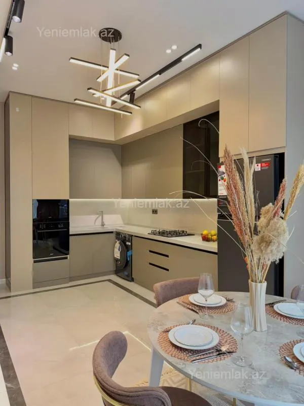 Satılır 4 otaqlı həyət evi 160 m²