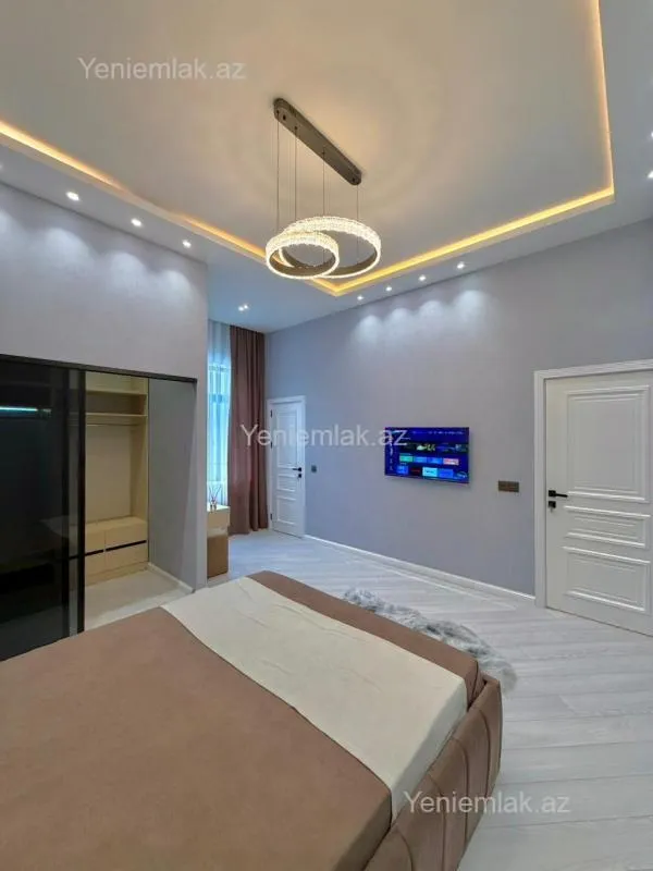 Satılır 4 otaqlı həyət evi 160 m²