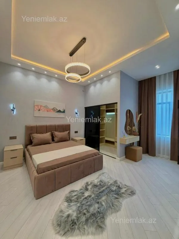 Satılır 4 otaqlı həyət evi 160 m²