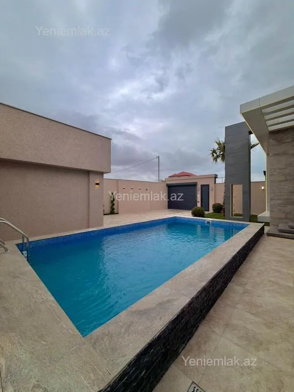 Satılır 4 otaqlı həyət evi 160 m²