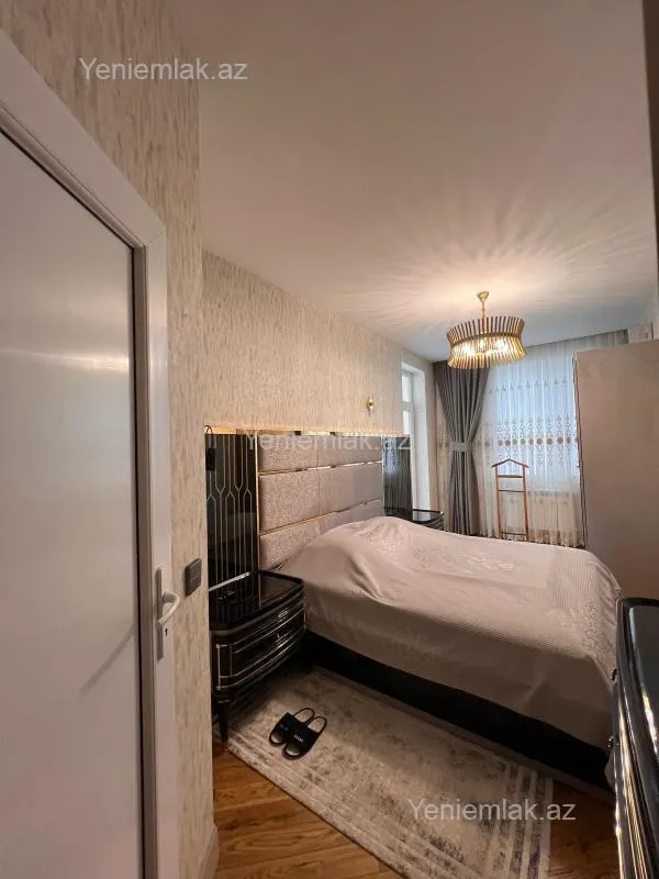 Satılır 4 otaqlı yeni tikili 195 m²