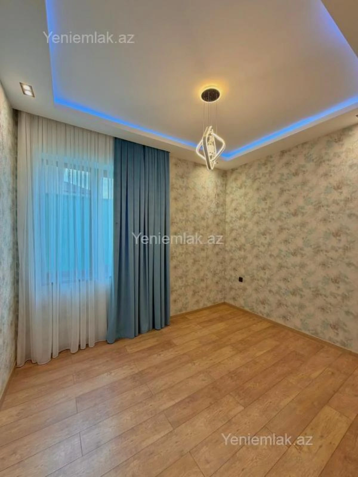 Satılır 4 otaqlı həyət evi 170 m²