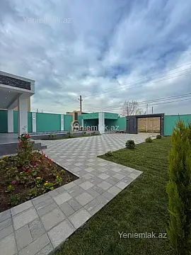 Satılır 4 otaqlı həyət evi 170 m²