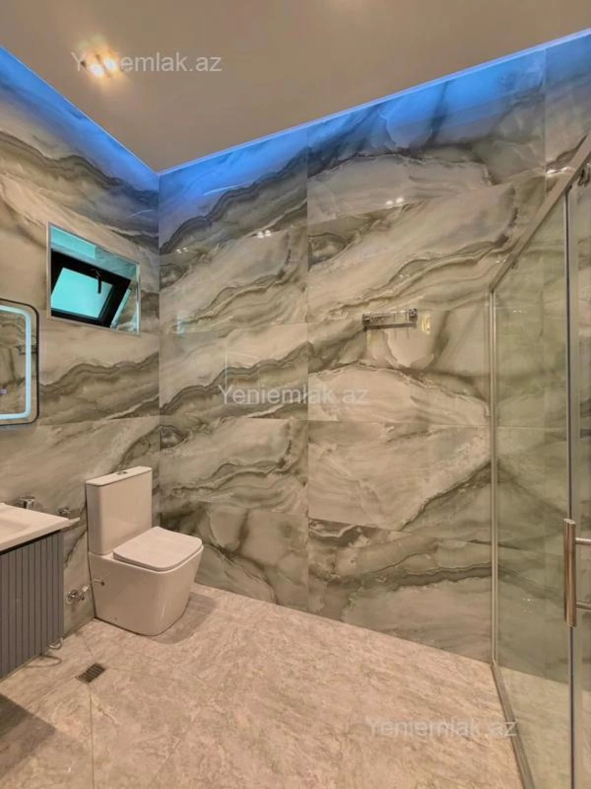 Satılır 4 otaqlı həyət evi 170 m²