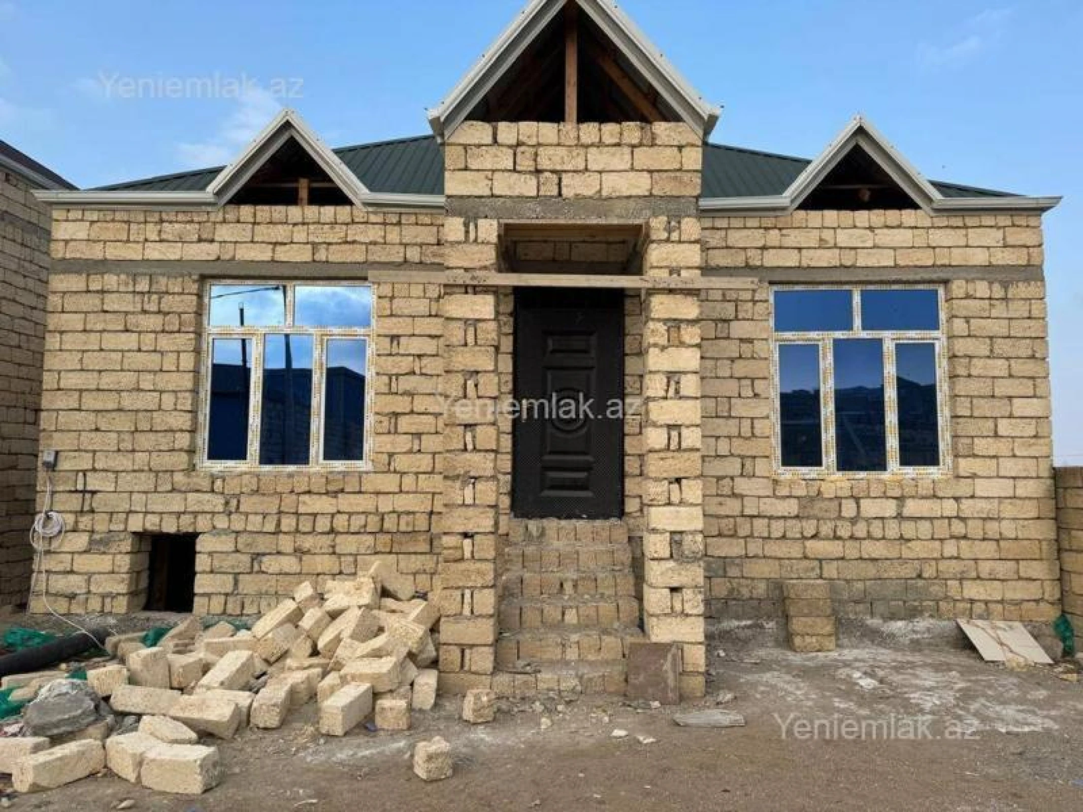 Satılır 3 otaqlı həyət evi 75 m²