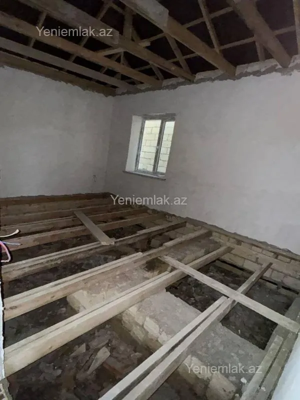 Satılır 3 otaqlı həyət evi 75 m²