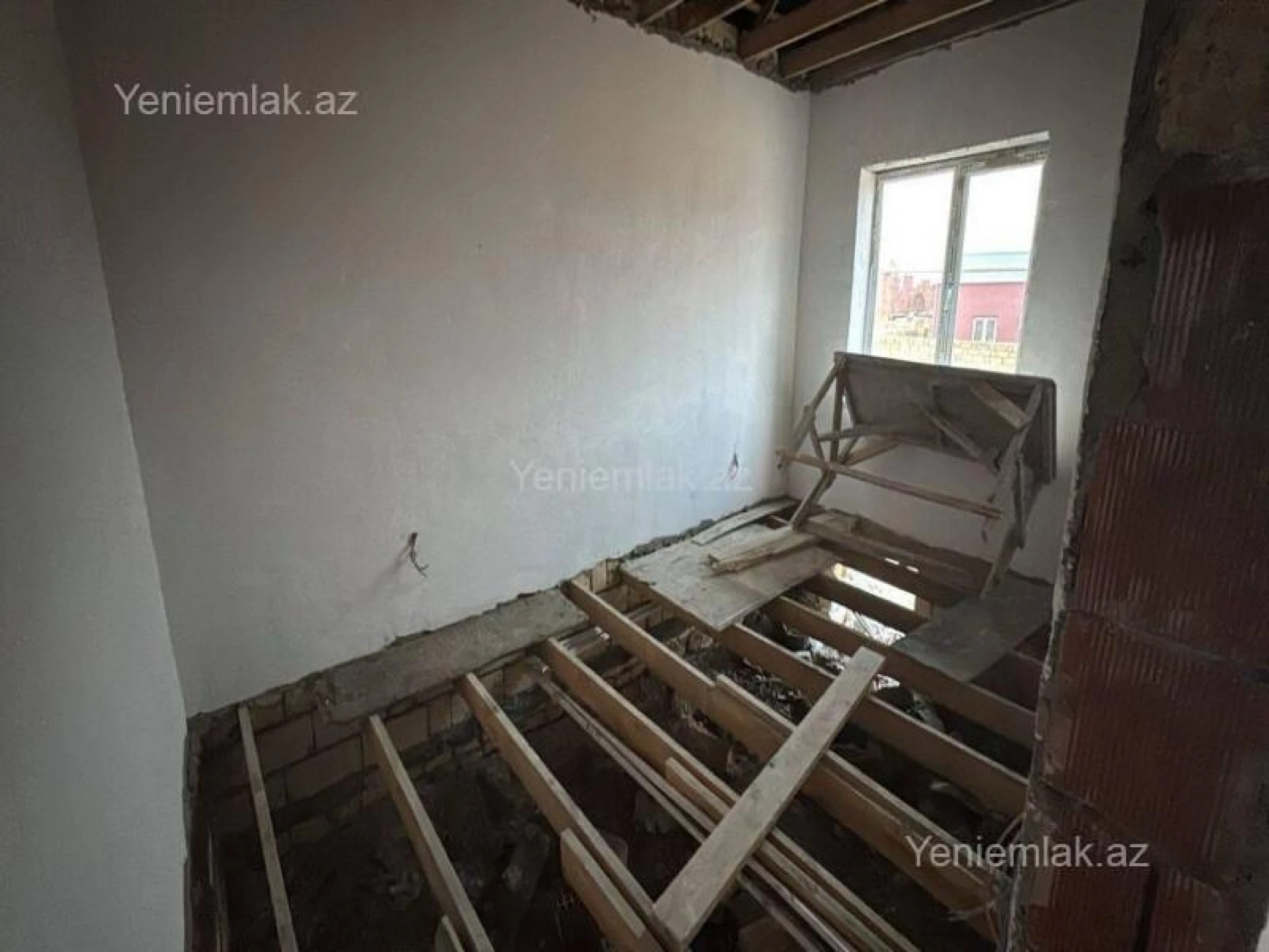 Satılır 3 otaqlı həyət evi 75 m²