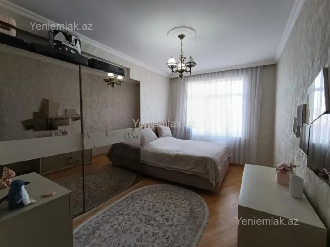 Satılır 2 otaqlı yeni tikili 81 m²