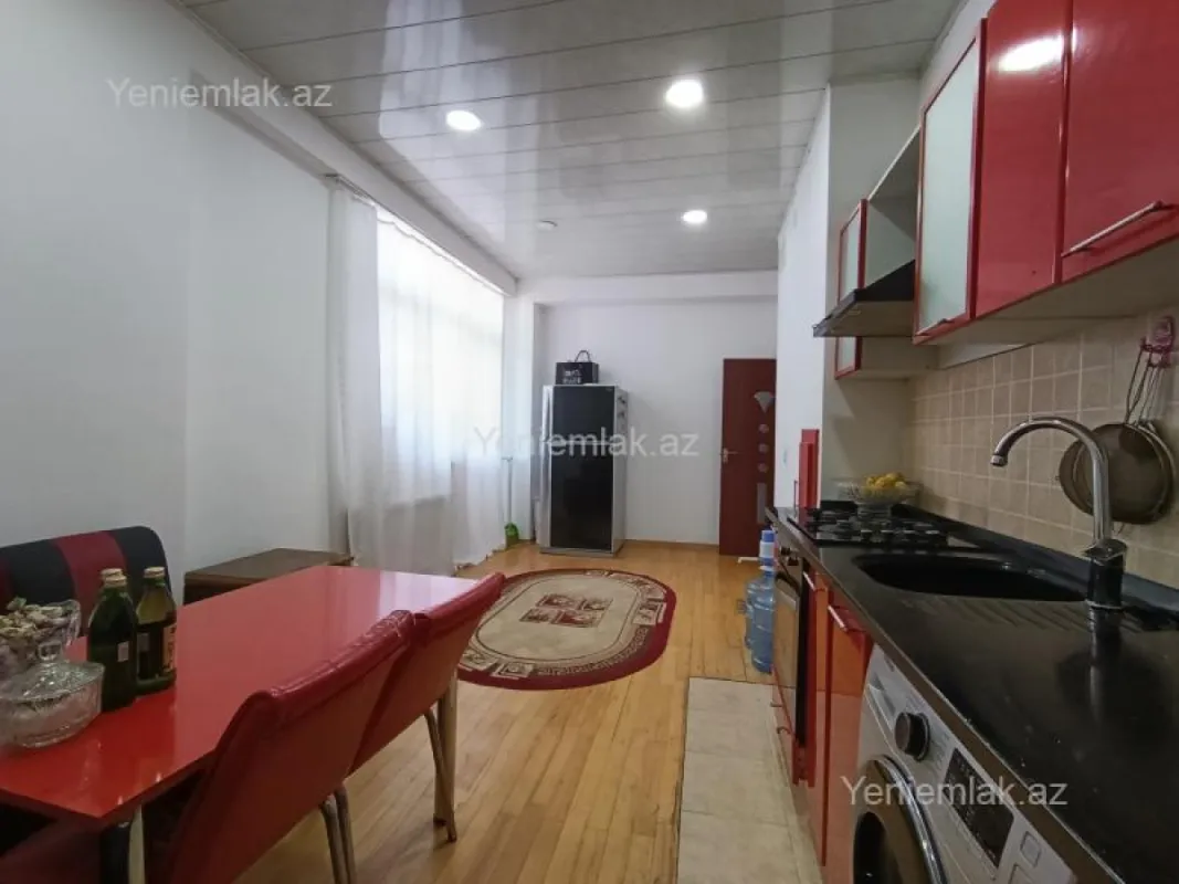 Satılır 2 otaqlı yeni tikili 81 m²