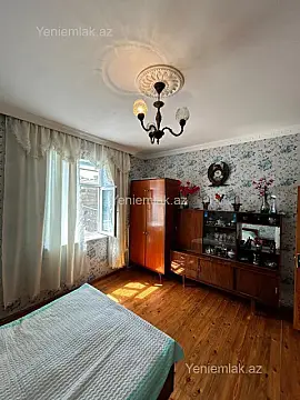Satılır 5 otaqlı həyət evi 130 m²