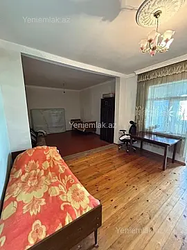 Satılır 5 otaqlı həyət evi 130 m²