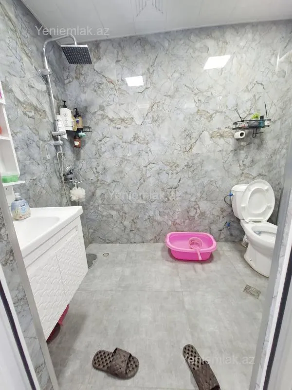 Satılır 2 otaqlı köhnə tikili 40 m²