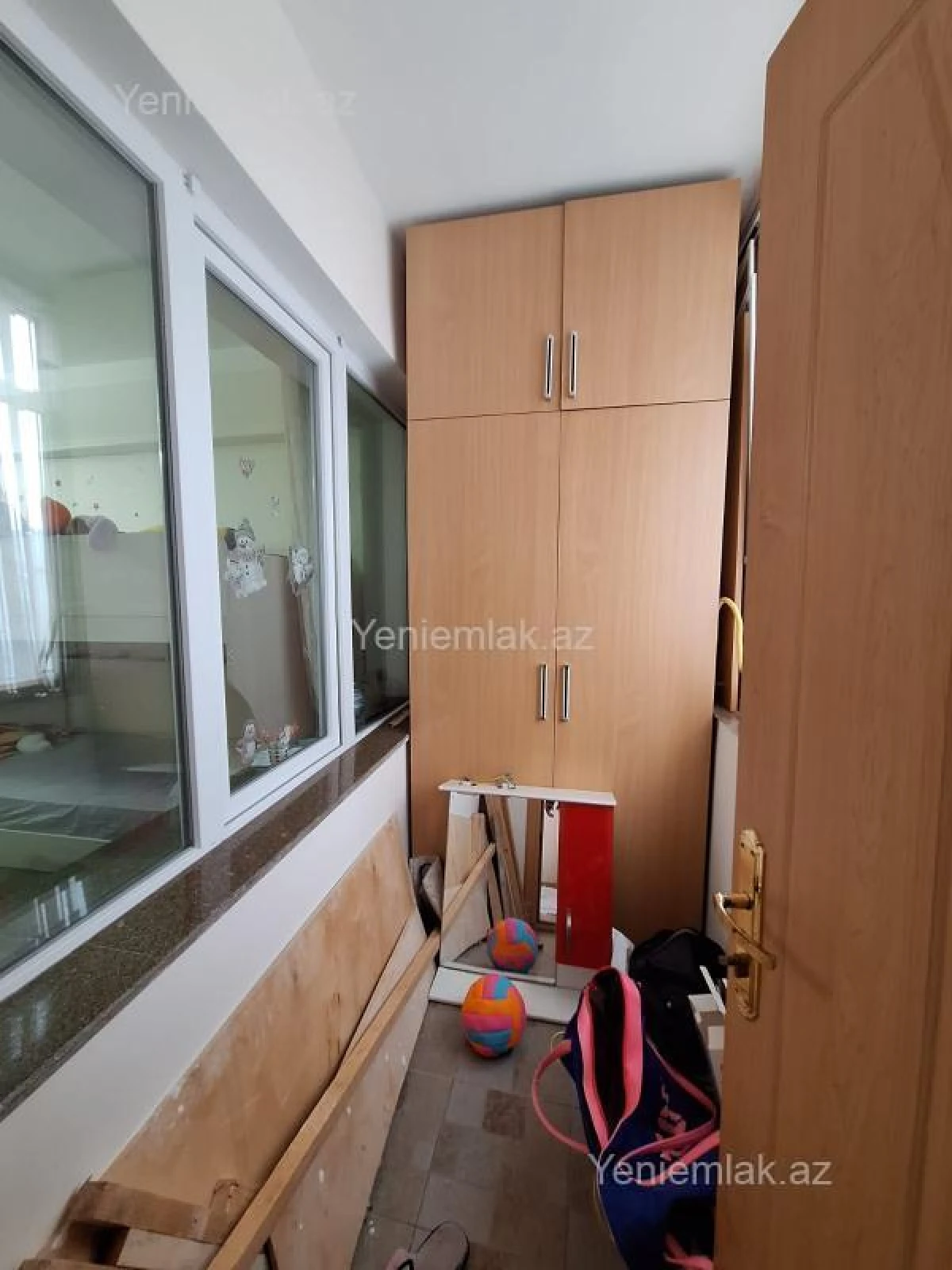 Satılır 2 otaqlı köhnə tikili 55 m²