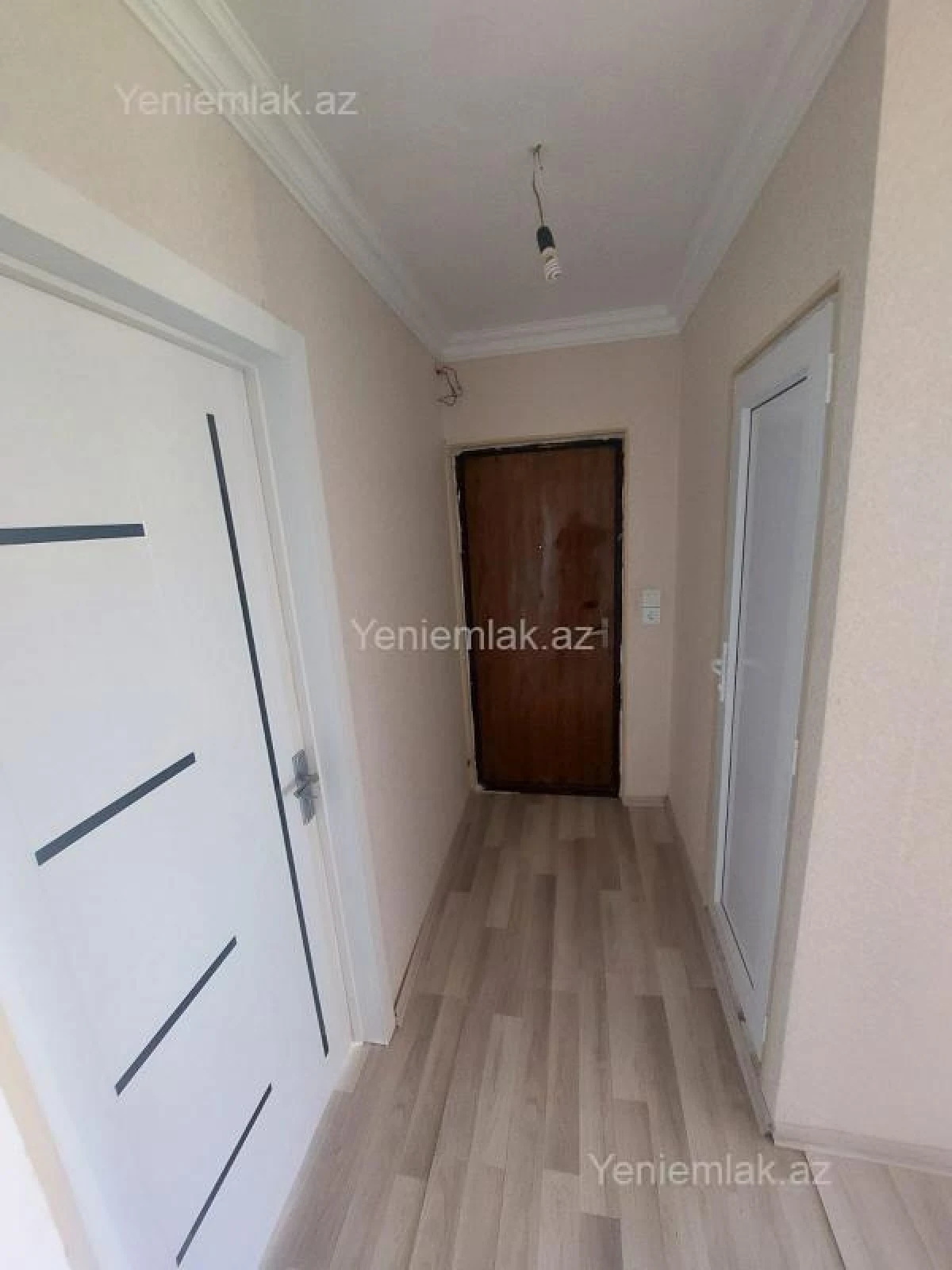 Satılır 3 otaqlı köhnə tikili 72 m²