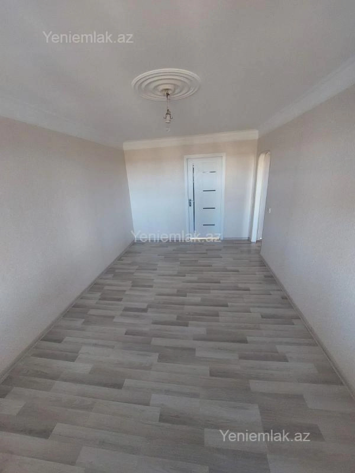 Satılır 3 otaqlı köhnə tikili 72 m²