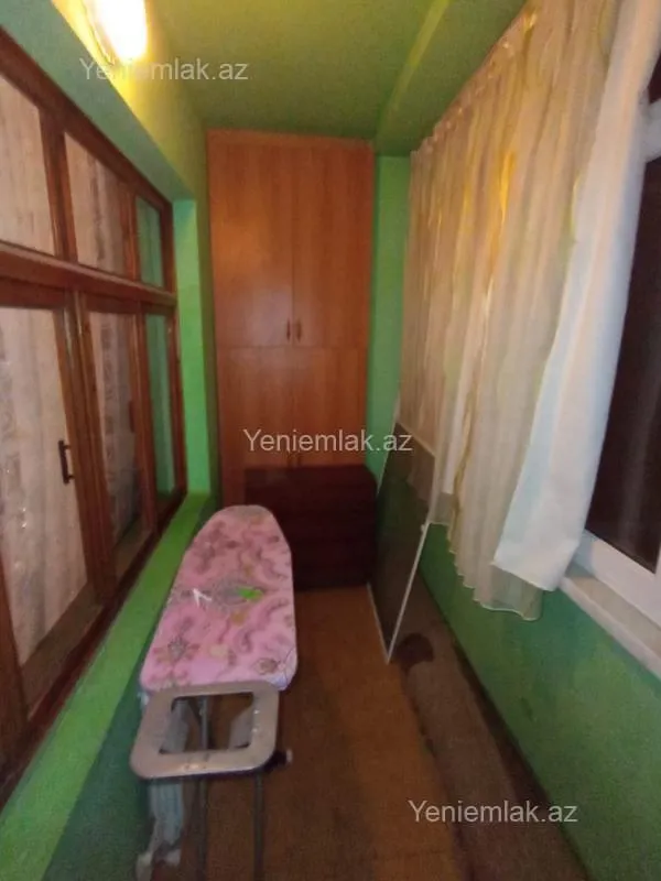 Satılır 3 otaqlı köhnə tikili 72 m²