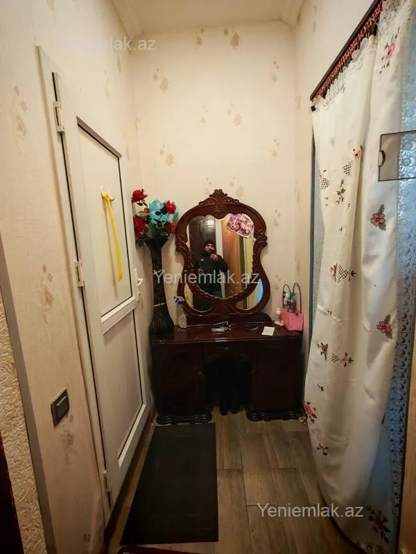 Satılır 2 otaqlı yeni tikili 33 m²