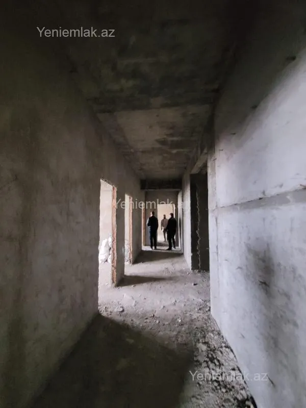 Satılır 4 otaqlı yeni tikili 176.5 m²