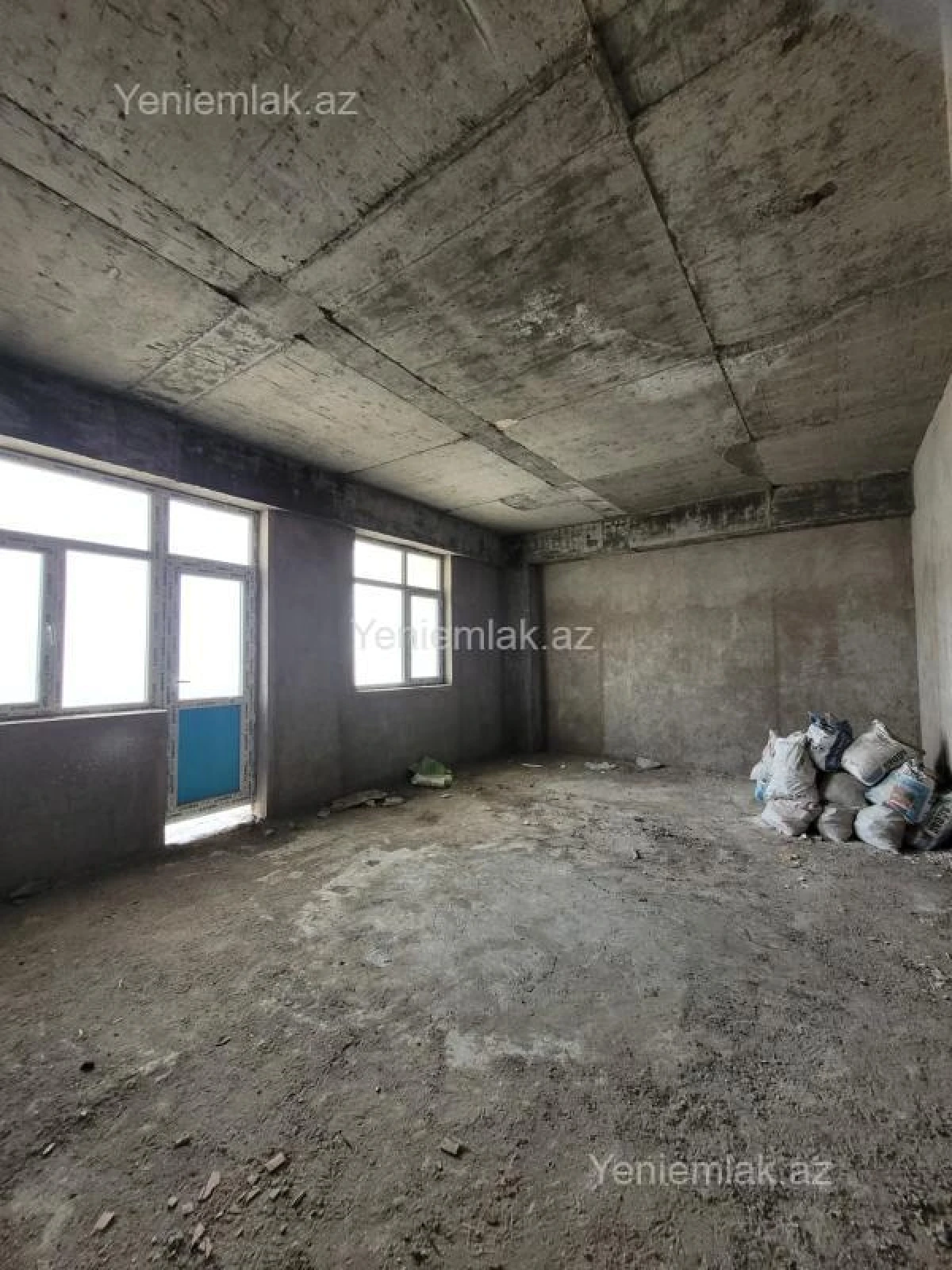 Satılır 4 otaqlı yeni tikili 176.5 m²