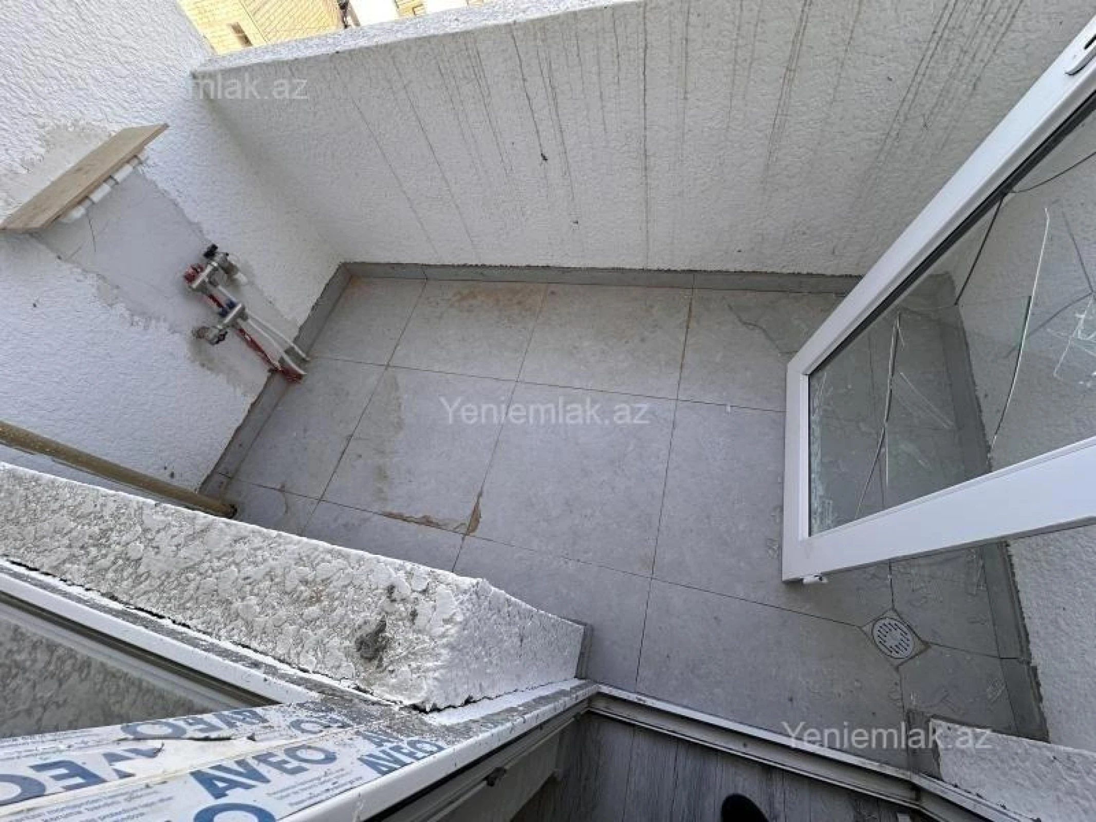 Satılır 3 otaqlı yeni tikili 70 m²