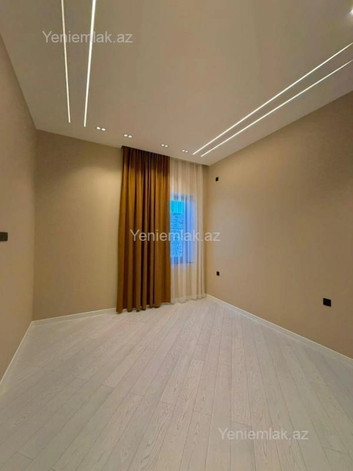 Satılır 4 otaqlı həyət evi 170 m²