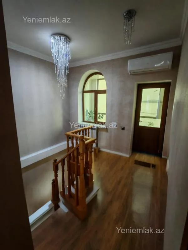 Satılır 5 otaqlı həyət evi 126 m²