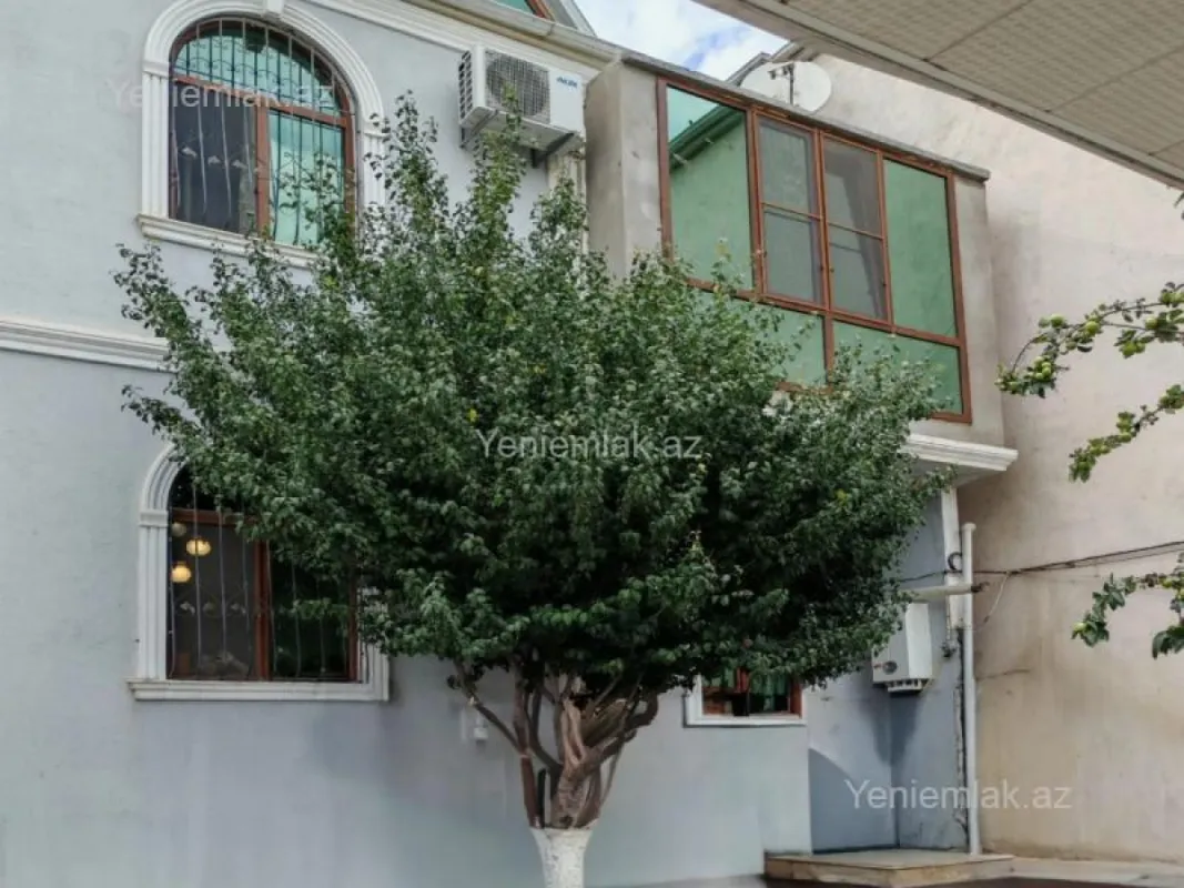 Satılır 5 otaqlı həyət evi 126 m²