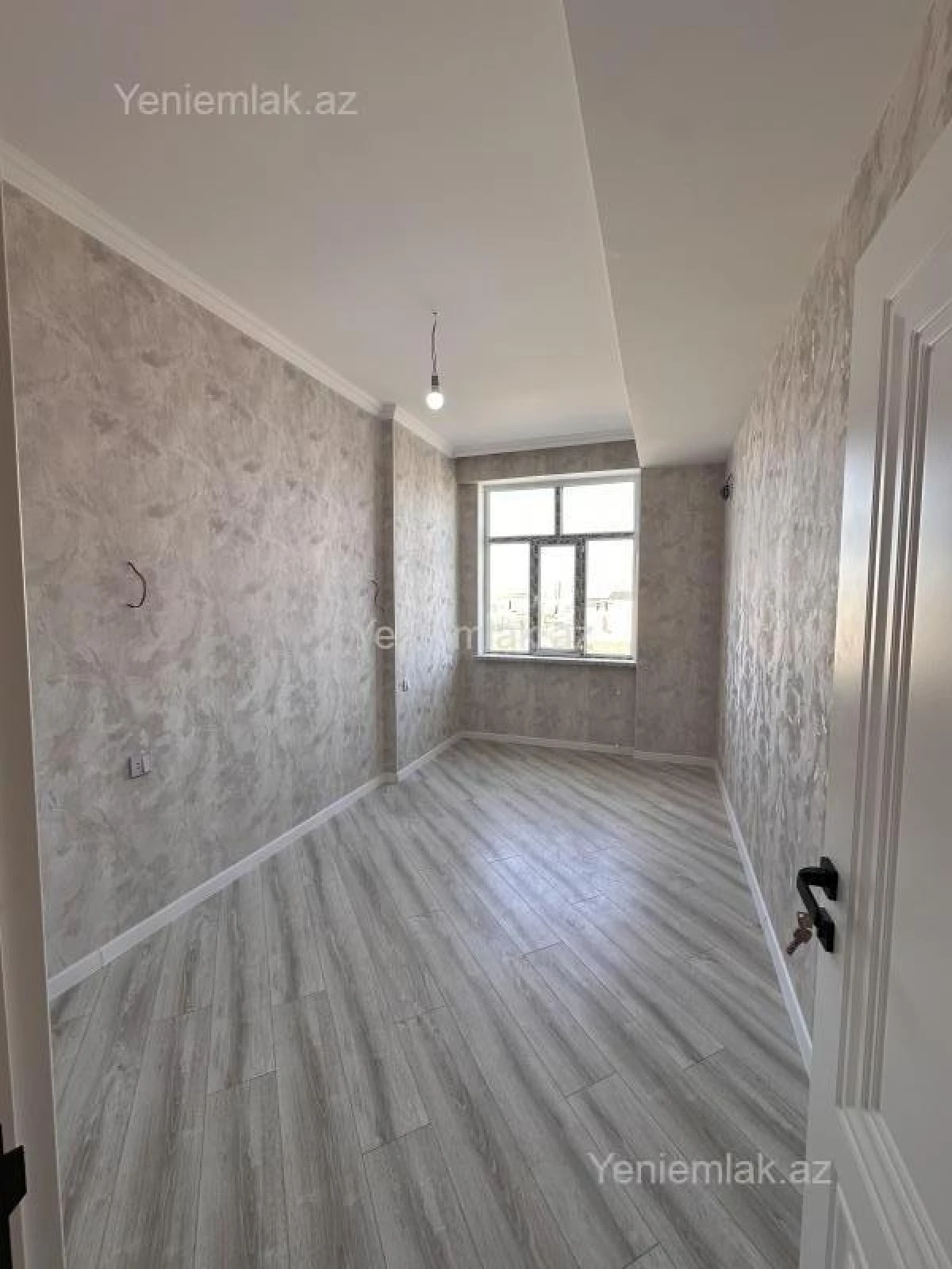 Satılır 4 otaqlı yeni tikili 76 m²