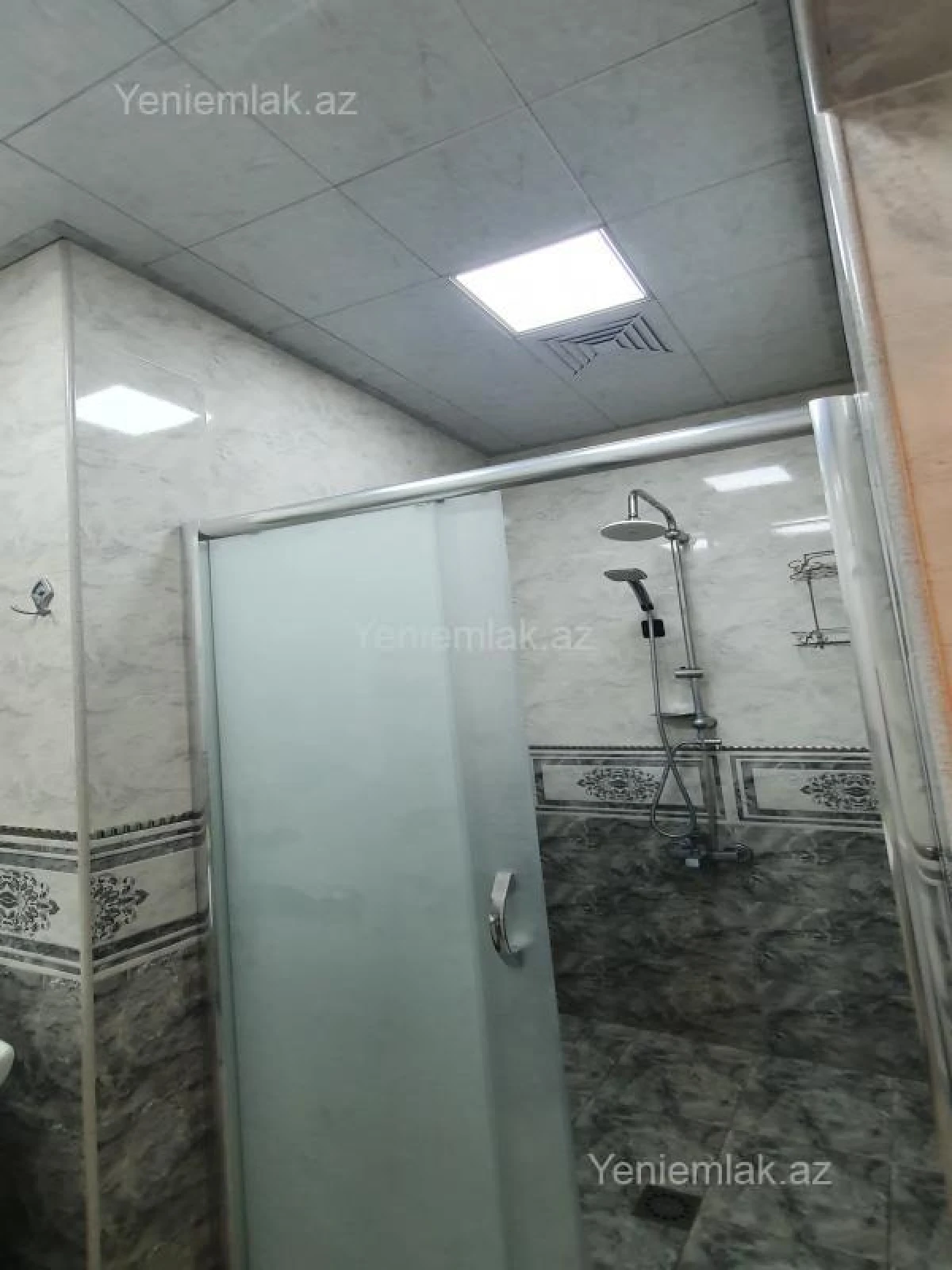 Satılır 3 otaqlı yeni tikili 102 m²