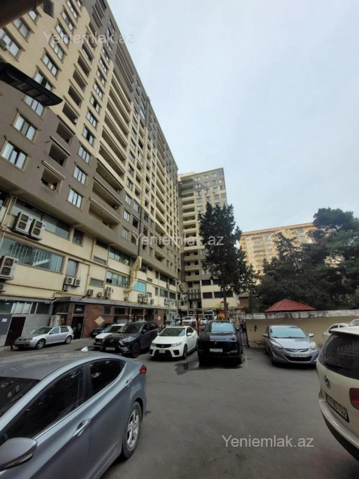 Satılır 3 otaqlı yeni tikili 102 m²