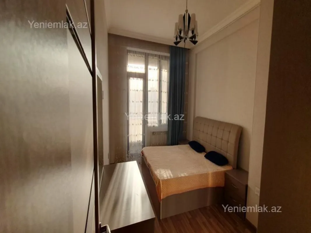 Satılır 3 otaqlı yeni tikili 102 m²