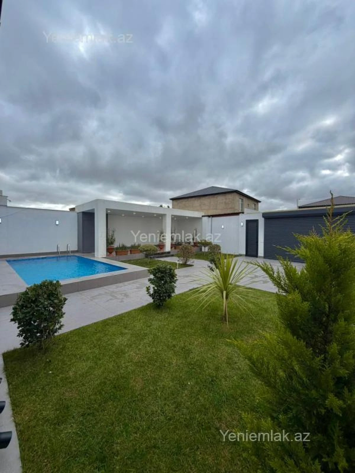 Satılır 4 otaqlı həyət evi 170 m²