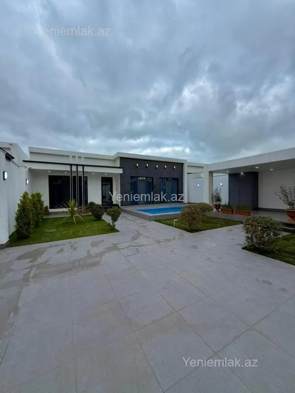 Satılır 4 otaqlı həyət evi 170 m²