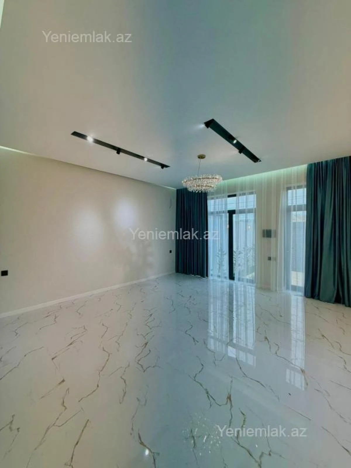 Satılır 4 otaqlı həyət evi 150 m²