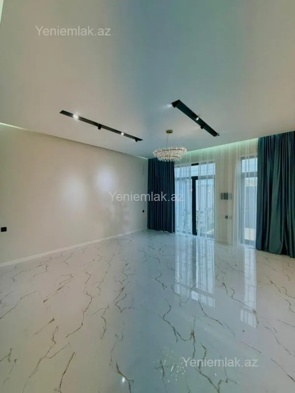 Satılır 4 otaqlı həyət evi 150 m²