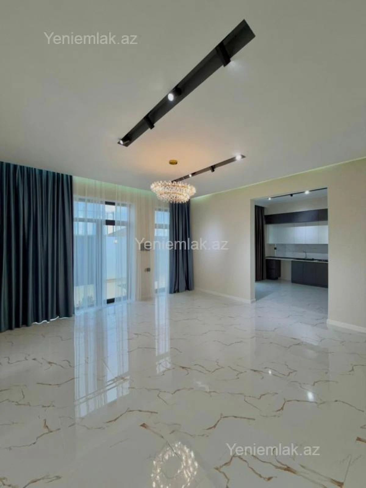 Satılır 4 otaqlı həyət evi 150 m²