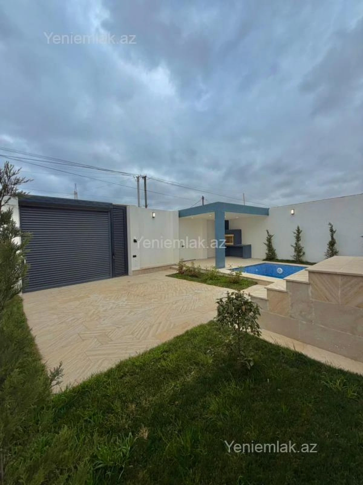 Satılır 4 otaqlı həyət evi 150 m²