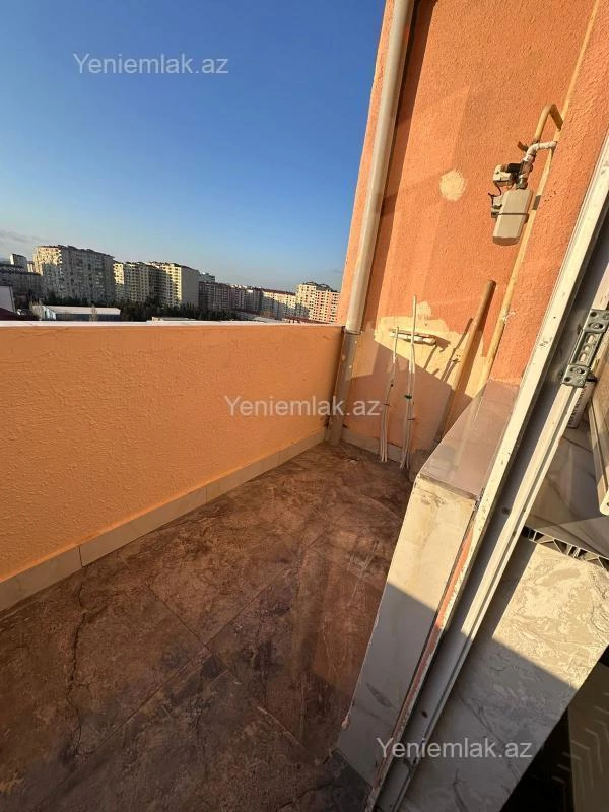 Satılır 2 otaqlı yeni tikili 70 m²