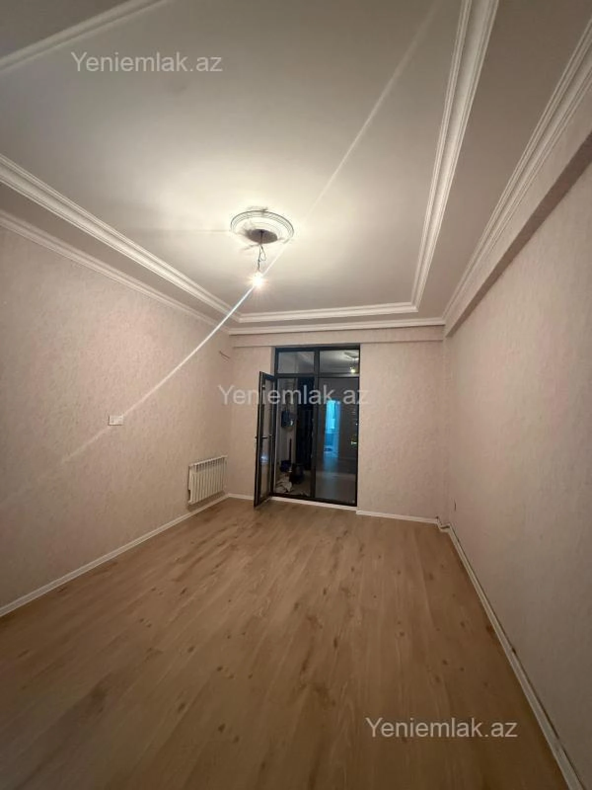 Satılır 2 otaqlı yeni tikili 75 m²