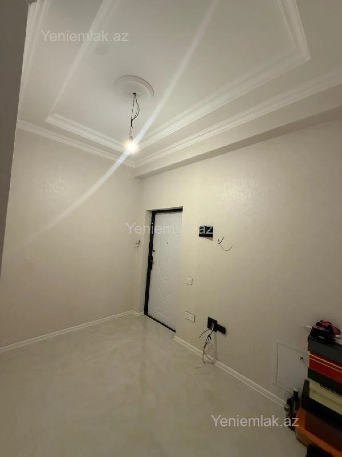Satılır 2 otaqlı yeni tikili 75 m²