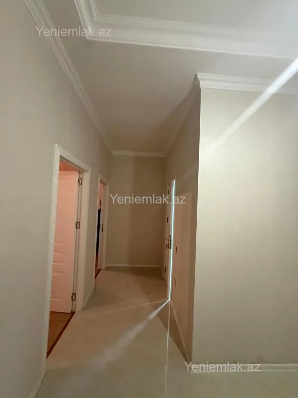 Satılır 2 otaqlı yeni tikili 75 m²