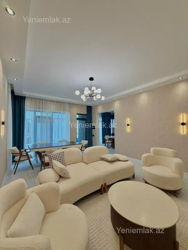 Satılır 4 otaqlı həyət evi 160 m²