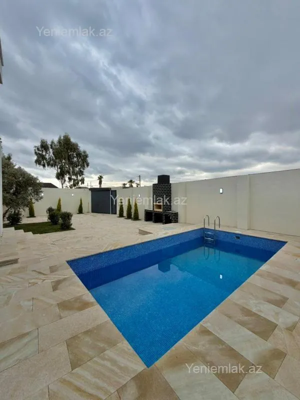 Satılır 4 otaqlı həyət evi 160 m²