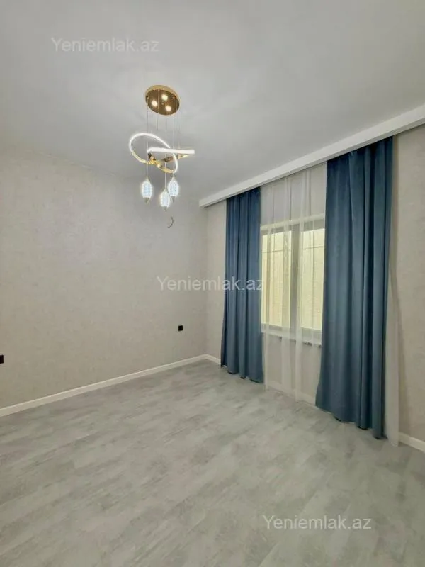 Satılır 4 otaqlı həyət evi 160 m²