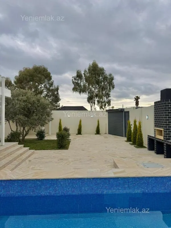 Satılır 4 otaqlı həyət evi 160 m²