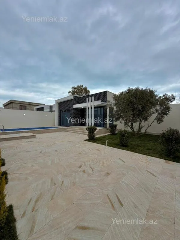 Satılır 4 otaqlı həyət evi 160 m²