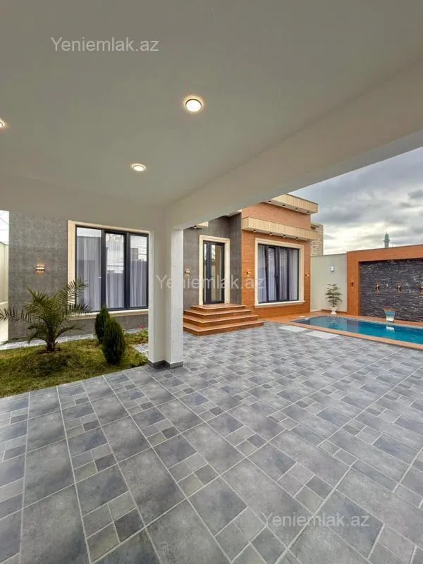 Satılır 4 otaqlı həyət evi 160 m²