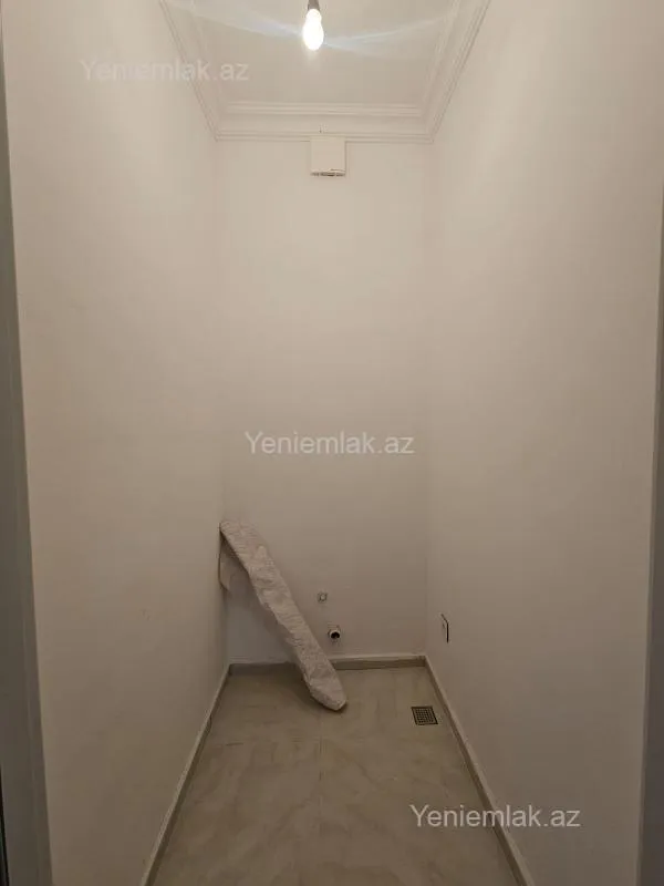 Satılır 2 otaqlı yeni tikili 95 m²