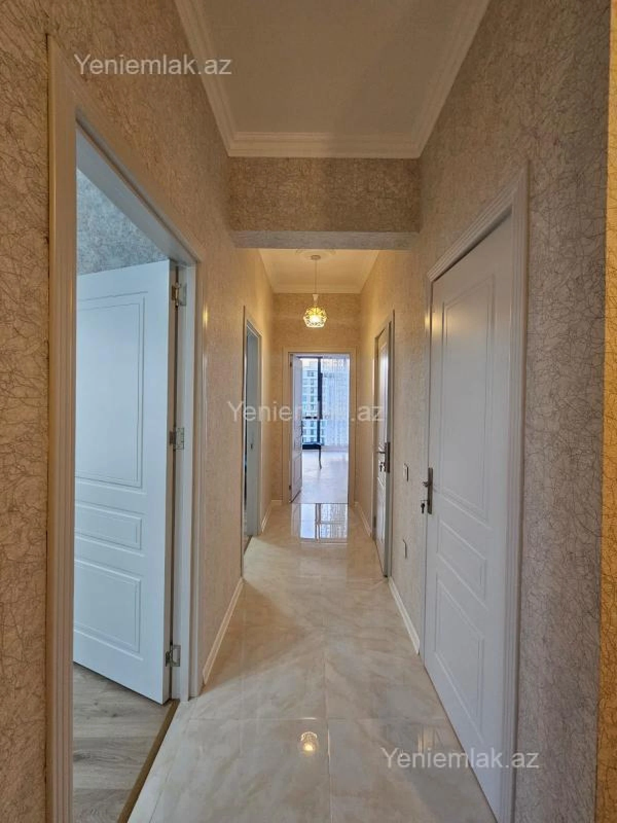 Satılır 2 otaqlı yeni tikili 95 m²